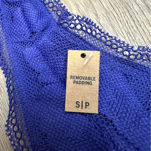 NWT PINK Victoria's Secret Women's Lace Bralette - Blue - Picture 6 of 6